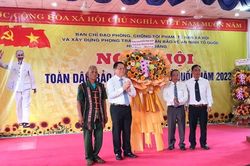 Giáo dục truyền thống yêu nước, lòng tự hào dân tộc