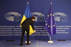 EU không thể bảo đảm an ninh cho Ukraine
