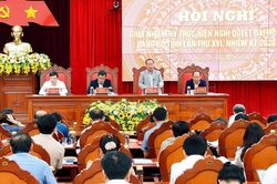 Hội nghị giữa nhiệm kỳ thực hiện Nghị quyết Đại hội đại biểu Đảng bộ tỉnh lần thứ XVI: Nhiều giải pháp căn cơ thúc đẩy phát triển kinh tế-xã hội