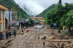 Phát hiện, xử lý triệt để các ổ dịch bệnh truyền nhiễm trước, trong và sau mưa lũ