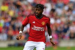 Man Utd đồng ý bán Fred với đại gia Thổ Nhĩ Kỳ