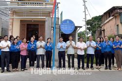 Ra quân Ngày cao điểm chiến sỹ tình nguyện vì đô thị văn minh cấp Trung ương tại Tuyên Quang
