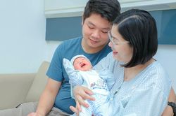 Các khoản tiền lao động nữ được hưởng theo chế độ thai sản