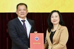 Ông Dương Đức Hùng làm Giám đốc Bệnh viện Việt Đức