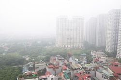 Vì sao sương mù dày đặc bao trùm Hà Nội trong sáng nay?