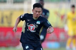 HAGL thua sát nút SLNA trong ngày chia tay V-League 2023