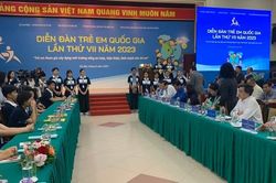 Để trẻ nói tiếng nói của mình
