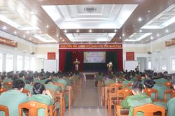 Cán bộ, sinh viên Trường Đại học TDTT Đà Nẵng hưởng ứng 'Ngày hội toàn dân bảo vệ an ninh Tổ quốc'