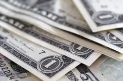 Sau 'tàu lượn', tỷ giá USD/VND sắp trở lại mốc 24.000 đồng