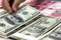 Tỷ giá ngoại tệ hôm nay 12/8: Đồng USD thế giới phủ sắc xanh