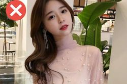 4 kiểu trang phục tránh diện đi làm vào mùa mưa