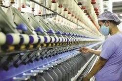 Động lực từ các thị trường lớn giúp dệt may Việt Nam phục hồi