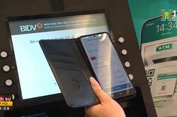 Rút tiền tại ATM liên ngân hàng bằng QRCode