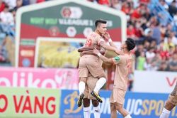 Quang Hải ghi bàn, Công an Hà Nội tiến gần chức vô địch V.League 2023