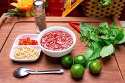 Co giật, tụt lưỡi nghi đột quỵ, đi khám phát hiện điều khủng khiếp do ăn tiết canh trước đó