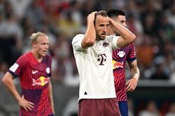 Bayern Munich thua đậm trong ngày Harry Kane ra mắt