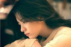 Bố mẹ đẻ cho chồng vay 500 triệu để làm ăn, tôi khổ sở không dám ly hôn