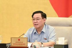 Sửa đổi Luật Tài nguyên nước: Cần bổ sung quy định về bảo vệ nước mặt