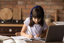 6 cách giúp con hào hứng học tập