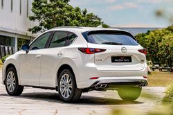 Top xe đa dụng tháng 7: Mazda CX-5 vẫn dẫn đầu, VinFast VF 5 tạo bất ngờ
