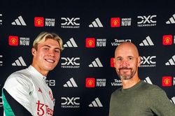 Erik ten Hag lên tiếng về kế hoạch MU ra mắt Rasmus Hojlund