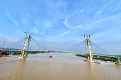 Hình ảnh thi công gấp rút Cầu Mỹ Thuận 2 để thông xe vào cuối năm 2023