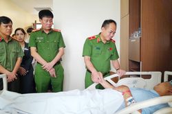 Noi gương sáng chiến sĩ bị thương trong vụ bắt cóc trẻ em ở Long Biên