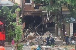 Hà Nội: Nổ khí gas tại nhà dân, nhiều người bị thương
