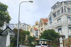 Hàng xóm của bé trai 7 tuổi bị bắt cóc: Đối tượng đi theo cháu bé 3 vòng trước khi gây án