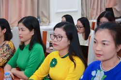 Giáo viên than trường học quá nhiều cuộc thi làm khổ cả thầy và trò