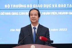 Bộ trưởng Giáo dục: 'Hiệu trưởng không phải là những ông quan trong trường học'
