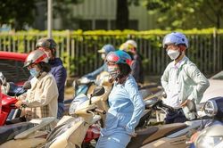 Nắng nóng ở khu vực Bắc Bộ và Trung Bộ kéo dài đến tháng 9