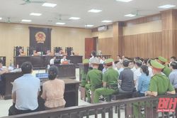 Xét xử nguyên Giám đốc Sở GD& ĐT Phạm Thị Hằng cùng đồng phạm