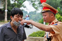 Xử lý nghiêm các vi phạm trong lĩnh vực kinh doanh vận tải