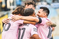 Messi lại ghi bàn, Inter Miami vào chung kết