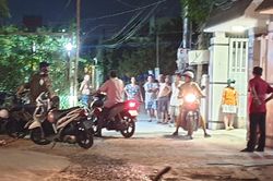 Bình Dương: Đau lòng, cha lái ô tô vào sân thì tông trúng con gái 2 tuổi