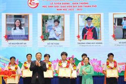 TPHCM: Tuyên dương 458 học sinh và giáo viên giỏi tiêu biểu cấp thành phố