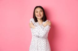 10 cách giúp phụ nữ tự tin và lạc quan trước áp lực cuộc sống