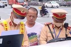 Hà Nội: CSGT ra quân tổng kiểm tra xe vận tải và đã xử phạt nhiều trường hợp vi phạm