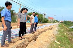 Sạt lở đê ở Thanh Hóa, gần 5.000 dân bị đe dọa