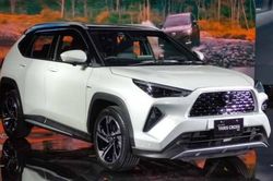 Giá dự kiến hơn 700 triệu đồng, Toyota Yaris Cross làm khó đối thủ