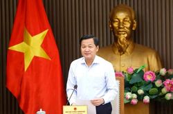Phó Thủ tướng Lê Minh Khái chủ trì họp rà soát 2 Thông tư của Ngân hàng nhà nước