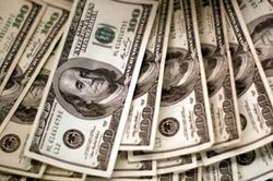 Tỷ giá USD hôm nay (17-8): Đồng USD đồng loạt 'phủ' sắc xanh