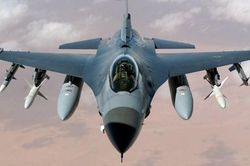 Ukraine thừa nhận không có hy vọng nhận máy bay F-16 trong năm nay