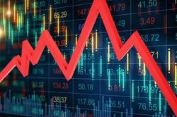 Tin nhanh chứng khoán ngày 17/8: Cổ phiếu bất động sản bị bán mạnh, VN Index giảm sâu