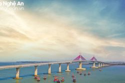 Nghệ An đầu tư xây dựng hệ thống điện trang trí cầu Cửa Hội bắc qua sông Lam