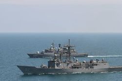 Cựu Đô đốc Mỹ: Nguy cơ xảy ra đối đầu trực tiếp giữa Nga và NATO gia tăng ở Biển Đen