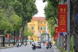 Truyền thông Lào chúc mừng 78 năm Cách mạng tháng Tám