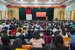 Pleiku: 1.245 cán bộ, giáo viên tham gia bồi dưỡng chính trị hè