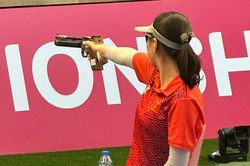 Xạ thủ Trịnh Thu Vinh giành suất thứ 2 dự Olympic Paris cho Việt Nam